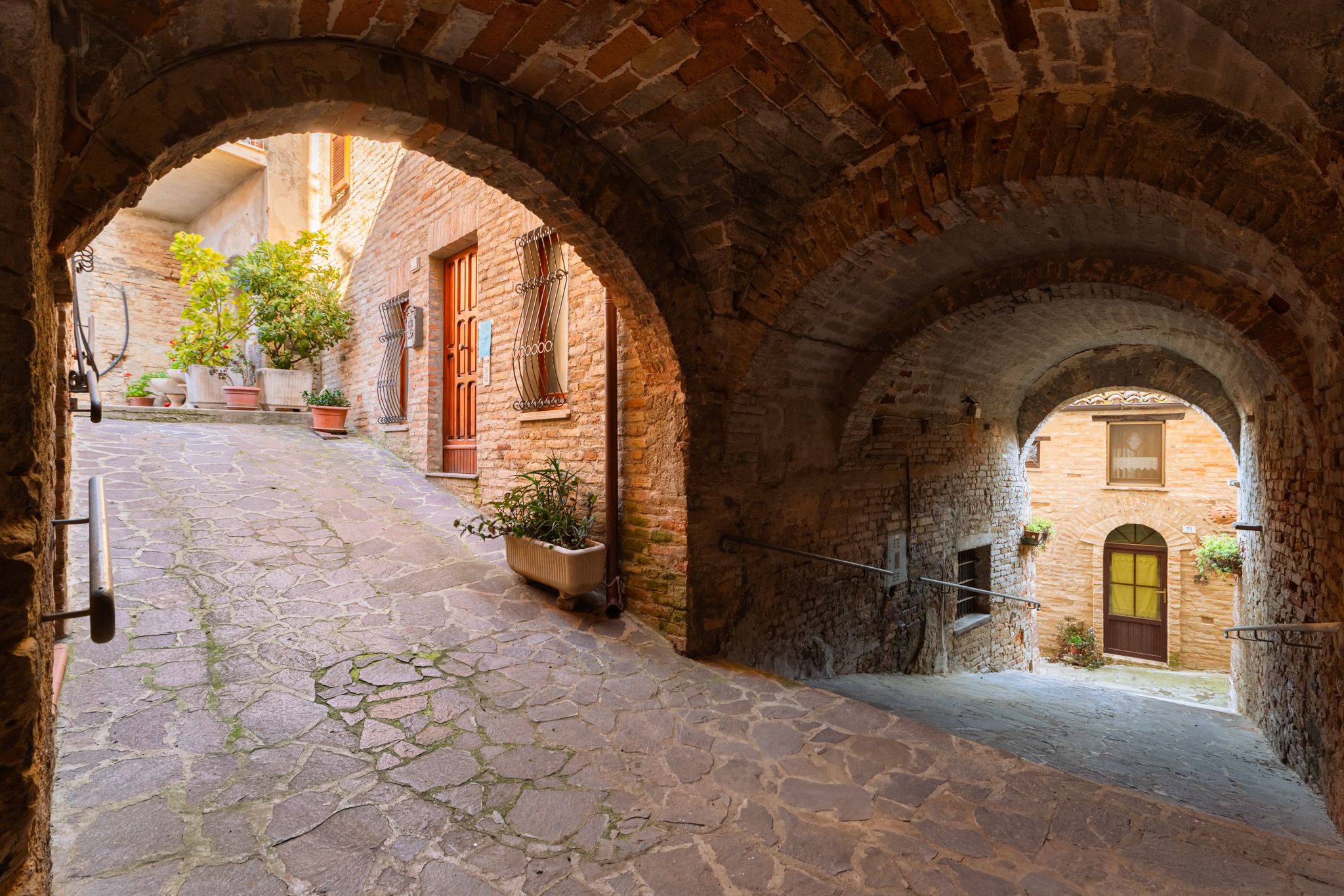 Borghi d’arte tra mare e colline